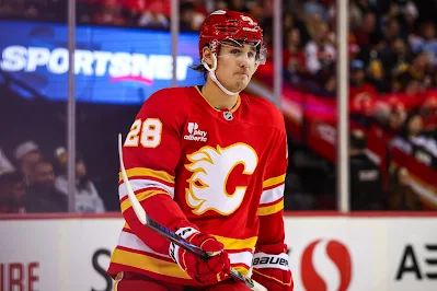 Zach Whitecloud, Flames